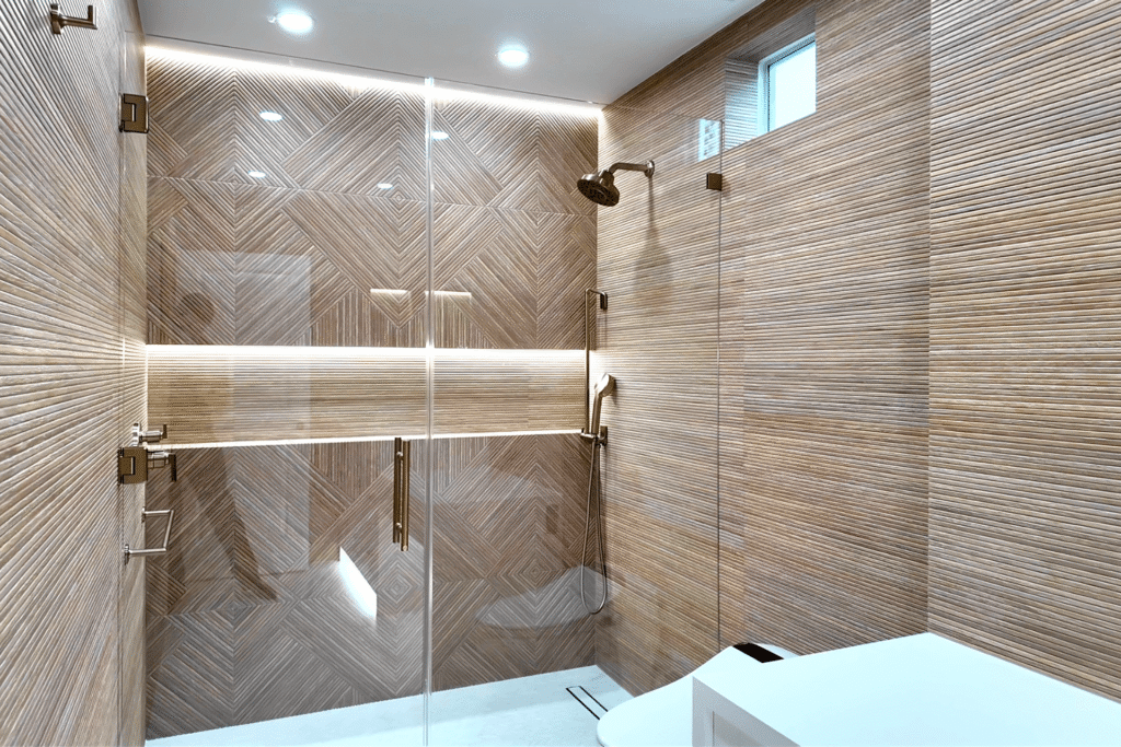 Guest Bathroom - Aventura, FL